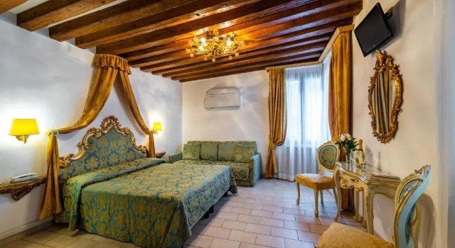 Трёхместный номер Classic Hotel Al Vagon