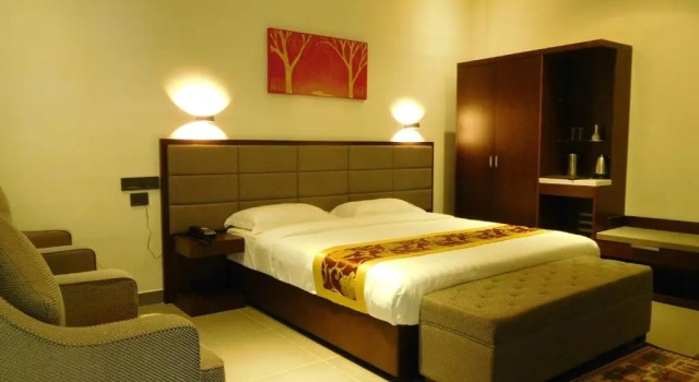 kolaahalam Mainland Resorts and Spa, Boek Resort Hotels in Yercaud met zwembad, Zwembad