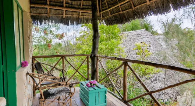 Четырёхместный семейный номер Standard с видом на сад Demani Lodge