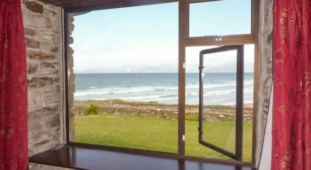 The Lodge Rossbeigh by Trident Holiday Homes, Book Vacation Home Glenbeigh Ring of Kerry