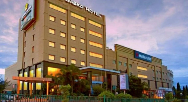 Grand Basko Hotel, Rezerwuj Hotel Padang Sumatra