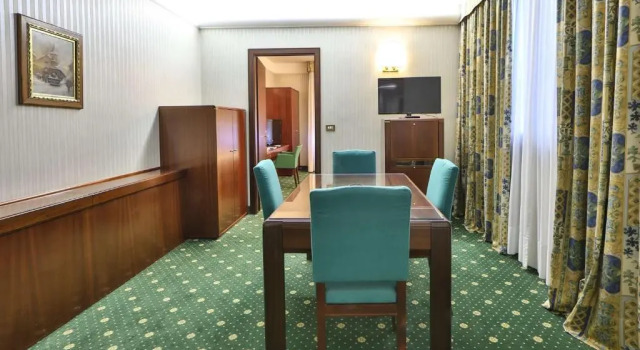 Люкс Hotel Astoria Sure Hotel Collection By Best Western