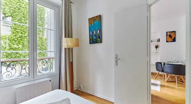 Charming 1 Bedroom Apartment Le Marais, Забронировать Апартаменты/квартира Отели Парижа с парковкой, рядом с Mémorial de la Shoah, Парковка