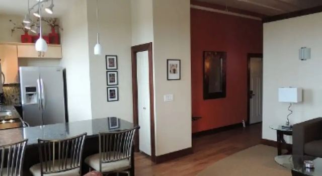 Teerman Lofts, Boek Hotel Holland 