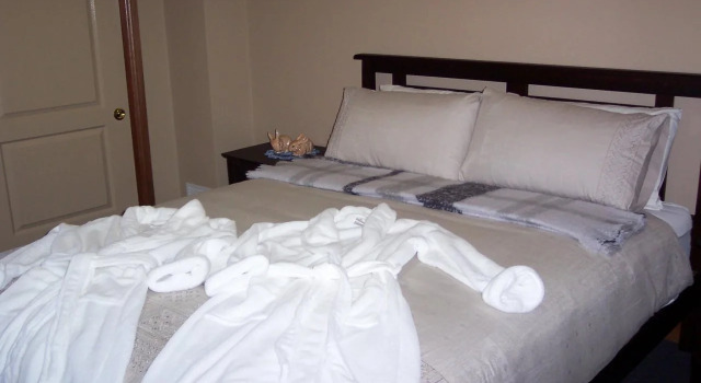 R on the Downs BnB & Spa Cottages, Buchen Sie Bed & Breakfast Hotels in Queensland mit Parkplatz, Parkplätze