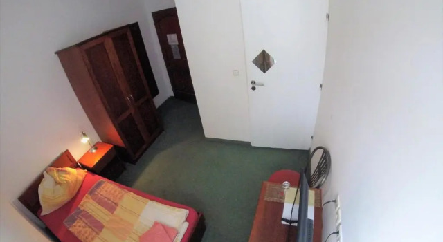 Номер Standard Pension San Francisco