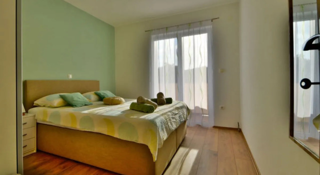 Apartment Lucija Aeschi bei Spiez 40668, Rezerwuj Apartament Hotele w Kvarner Islands z parkingiem, Parking