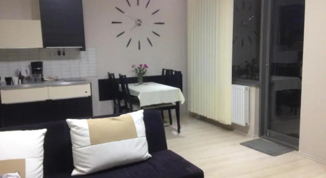 Семейные апартаменты с балконом LUX Apartman