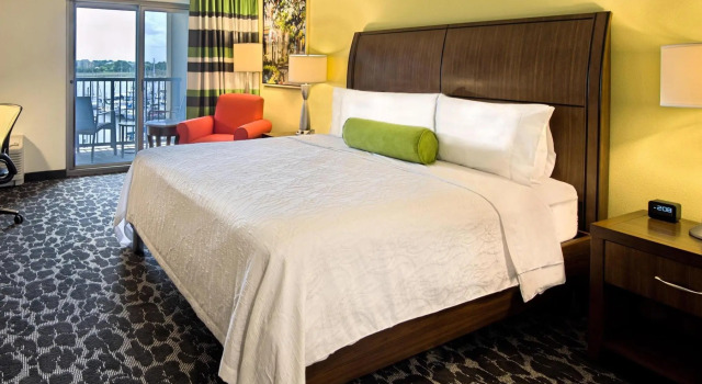 Двухместный номер Standard с балконом Hilton Garden Inn Charleston Waterfront/Downtown