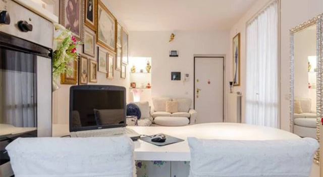 Private House in Milan, Book Feriehus Villaer i Milano, nær Pasteur, Villa