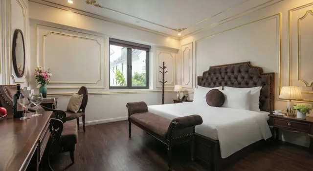 Номер Deluxe Royal Duong Noi Hotel