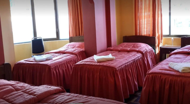 Hostal Sonia, Book Hotel Billige hoteller i La Paz Region