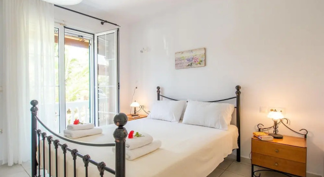 Villa Ermis Spartia Kefalonia, Забронировать Вилла Отели Клисмата с бассейном, Бассейн