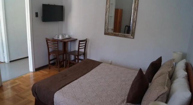 Четырёхместный номер Standard Hotel Universitario