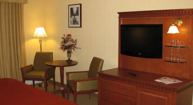 Двухместный номер Standard Sun Peaks Lodge