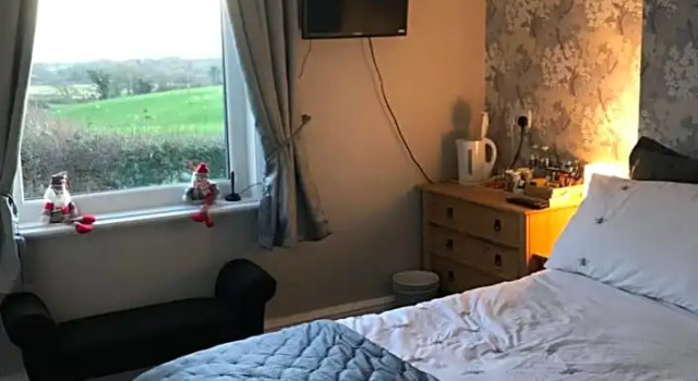 Dale View bed & breakfast, Забронировать Отель Бизнес-отели Англии, 4* 5*