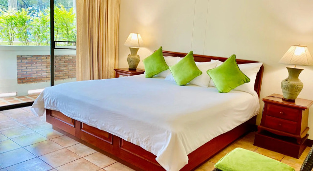 Surin Bay Inn