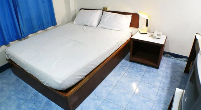 Mid Town Inn, Забронировать Отель Отели Южной Паттайя 3 звезды, 3*