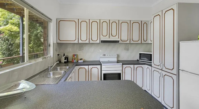 Relaxing 3-bedroom Retreat With Outdoor Seating, Reservar Apartamento Lilli Pilli Austrália