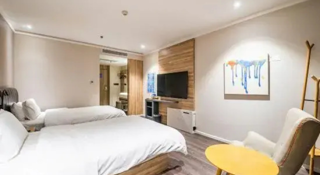 HanTing Premium Hotel (Kunming Century Jinyuan Plaza), Rezerwuj Hotel Hotele w Kunming z parkingiem, Parking