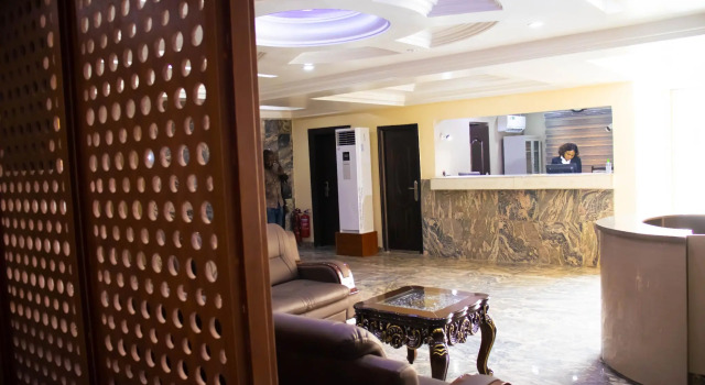 Parris Royal Hotel, Rezervasyon Otel AbujaMun 5 yıldızlı oteller, 5*