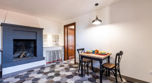 Beautiful Apartment in Vinci With Wifi and 1 Bedrooms