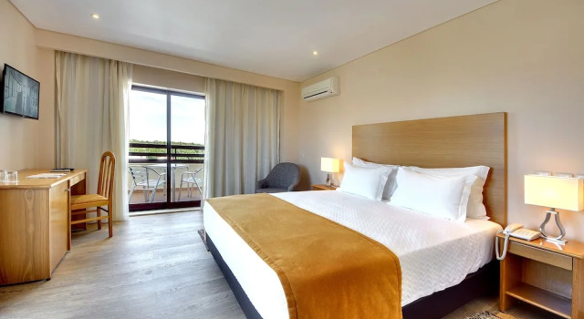 Двухместный номер Standard с балконом Hotel Alba