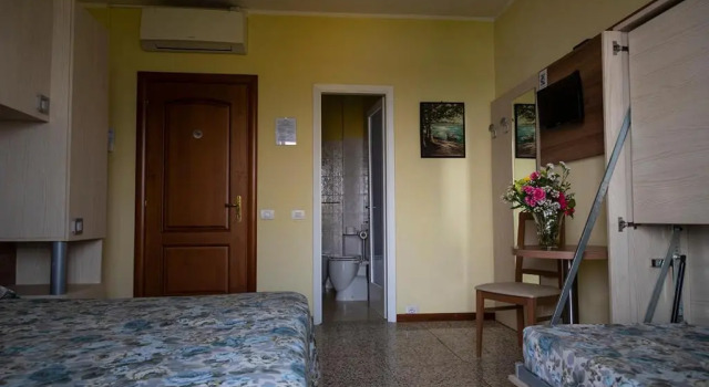 Трёхместный номер Standard с балконом и с видом на озеро Hotel Villa Ruscello