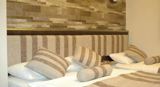 Трёхместный номер Konak Saray Hotel