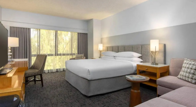 Двухместный номер гостевой Renaissance Palm Springs Hotel