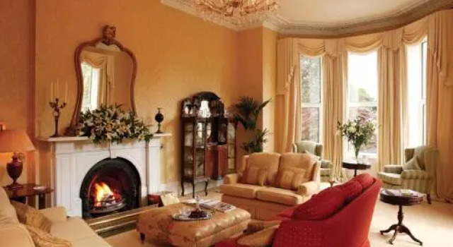 Knockeven House, Book Hotel Cobh 