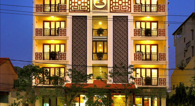 Kiman Hoi An Hotel, Забронировать Отель Отели Хойан с питанием, рядом с Assembly Hall of the Cantonese Chinese Congregation, Пансион