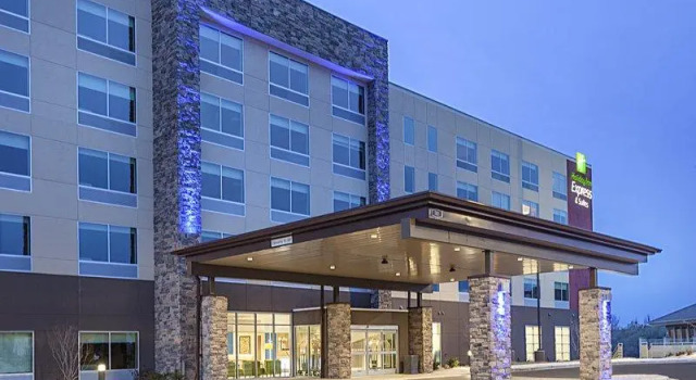 Двухместный номер Deluxe Holiday Inn Express & Suites - Hudson I-94 by IHG