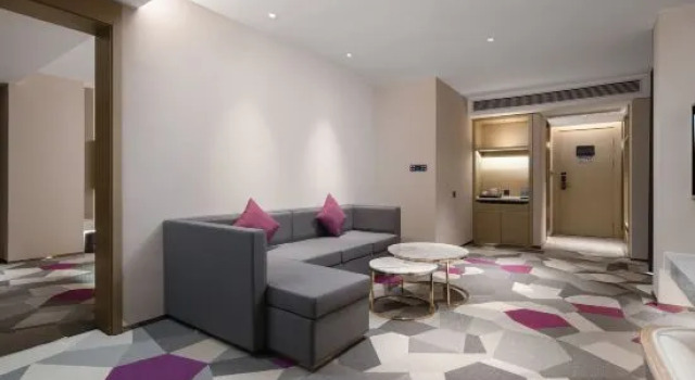 Люкс Business Lavande Hotel （Yichun Economic Development Zone）
