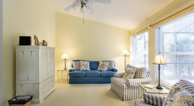 Коттедж Serene & Attractive Heated Pool Spa Home