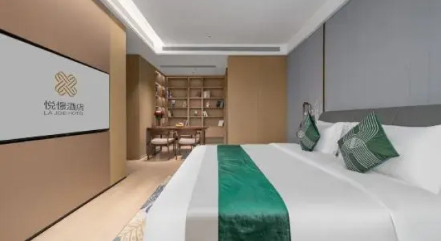 Люкс La Joie Hotel