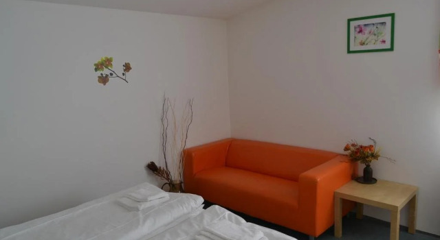 Hotel Valnovka, Rezerwuj Hotel Hotele w Píkovice z basenem, Basen