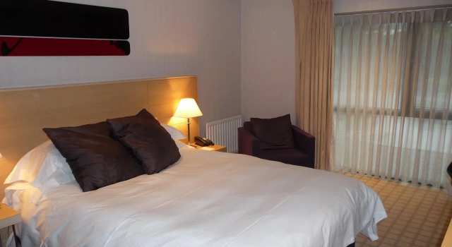 Beales Hotel