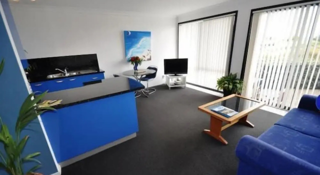 Апартаменты c 1 комнатой с балконом Beachfront Apartments