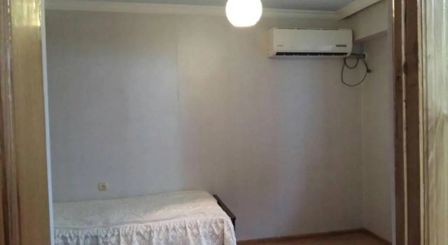 Home 77, Book Hotel Batumi 