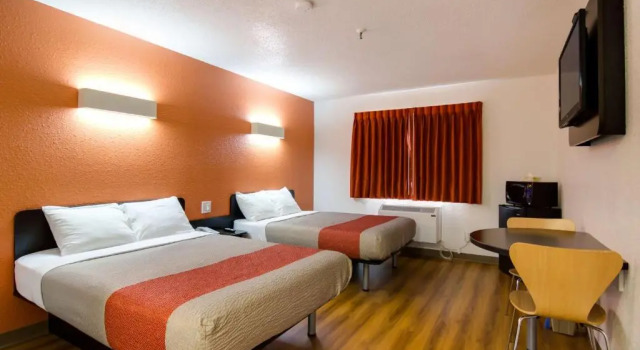 Четырёхместный номер Deluxe Motel 6 Kerrobert, SK