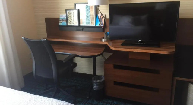 Четырёхместный номер Standard Fairfield Inn & Suites by Marriott Douglas