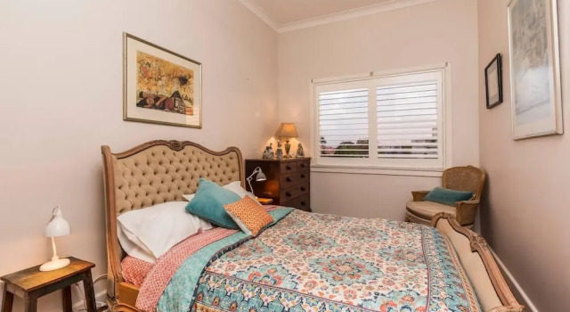 Deco Penthouse With Sydney Harbour Views, Забронировать Отель Сидней Sydney Region, рядом с Cremorne Point to Mosman Bay Walk
