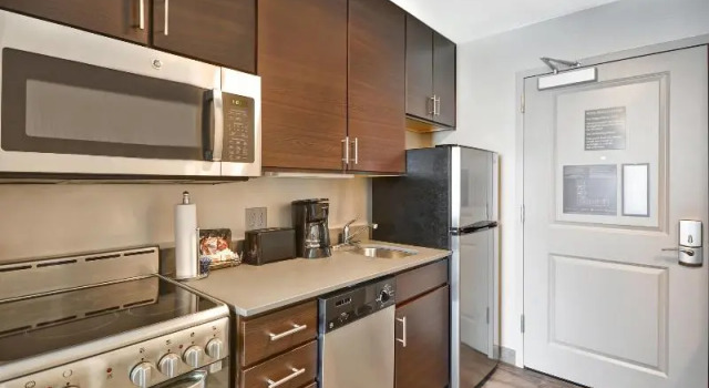 Четырёхместный люкс TownePlace Suites by Marriott Cranbury South Brunswick