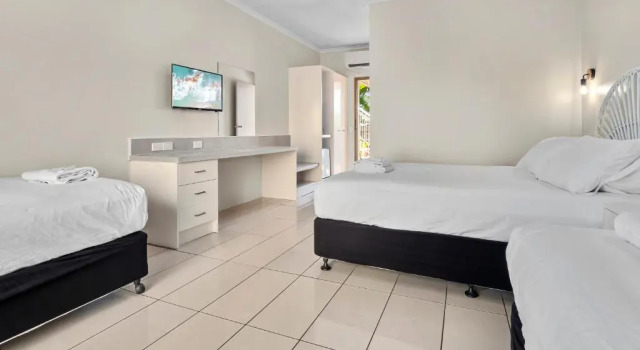 Семейный номер Standard Hotel Tropiq