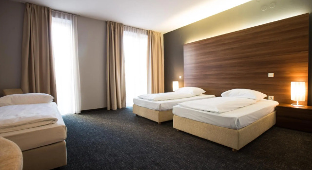 Comfort Triple room Hotel Sliško