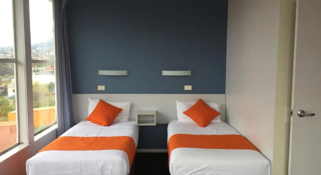 Номер Standard с 2 комнатами с видом на озеро Waterfront Lodge Motel