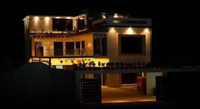 Sun Rays Inn