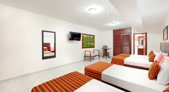 Номер Standard TAMA Hotel Granada Real Cali