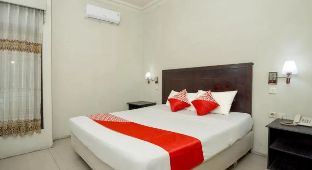 Номер Standard OYO 1005 Hotel Kumala